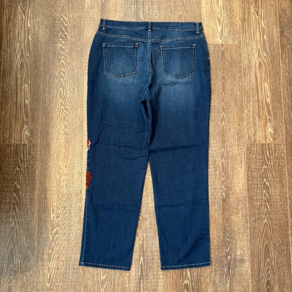 Gloria Vanderbilt Amanda Embroidered Jeans – Size 18 - Picture 3 of 16